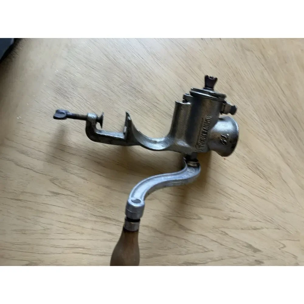 VTG USA Universal 72 Cast Iron Food/Meat Hand Crank Table Mount Grinder WORKS!!!